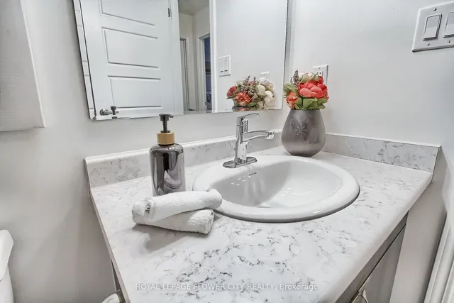 Additional image 38 of 1565 Moira Cres