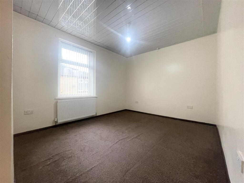 Additional image 6 of Ford Street, Burnley