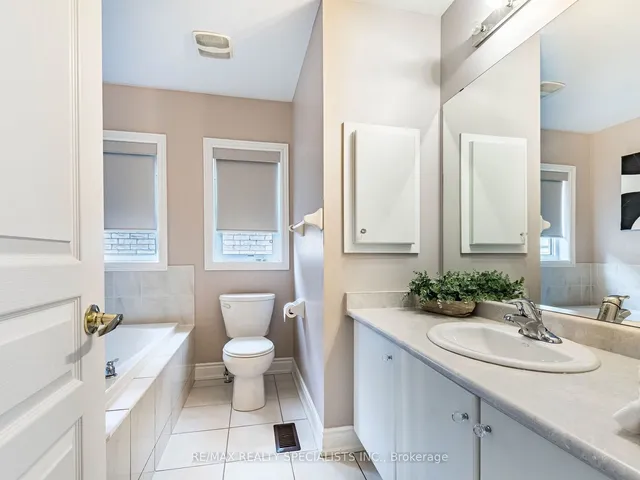 Additional image 23 of 24 Orangeblossom Tr