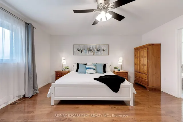 Additional image 23 of 12 Edgecroft Cres