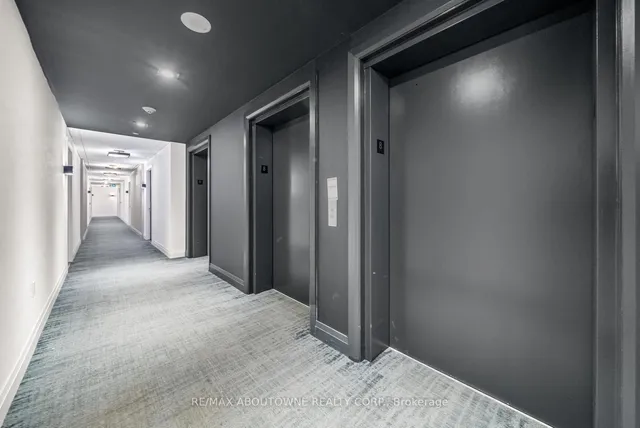 Additional image 5 of 39 Annie Craig Dr Unit 802