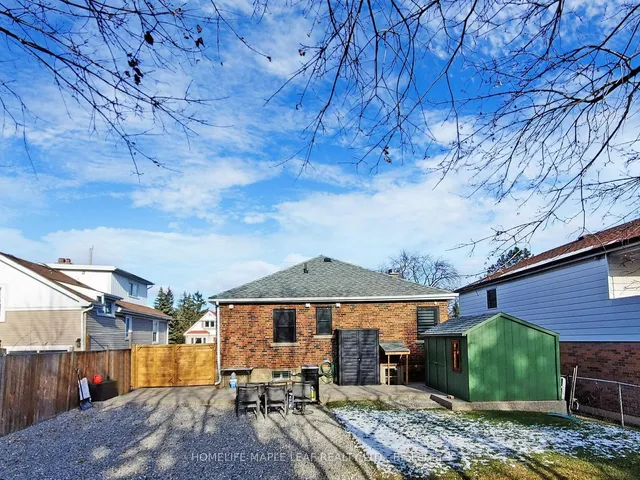 Additional image 35 of 62 Montrose Ave