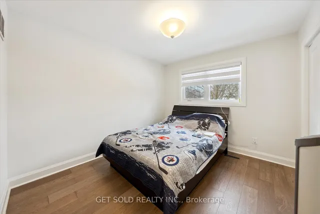 Additional image 31 of 18 Mill St