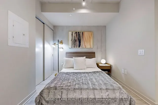 Additional image 16 of 195 McCaul St Unit 307