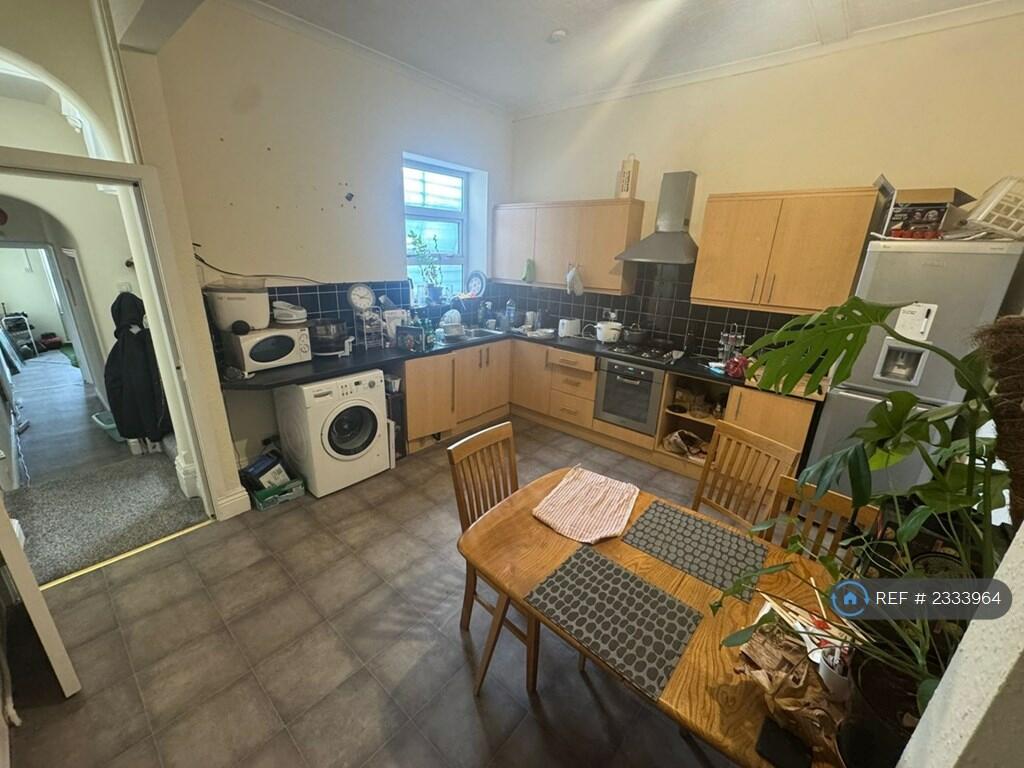 Additional image 9 of High Street, Birmingham, B14