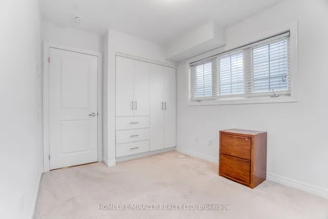 Additional image 12 of 2199 Lillykin St Unit 17