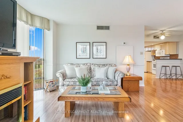 Additional image 11 of 5080 Pinedale Ave Unit 805