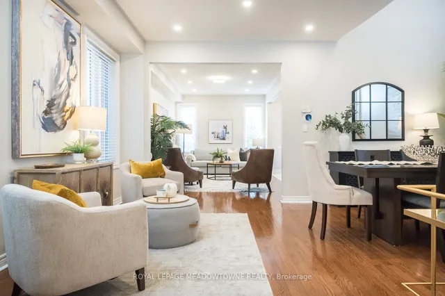 Additional image 4 of 394 Bessborough Dr