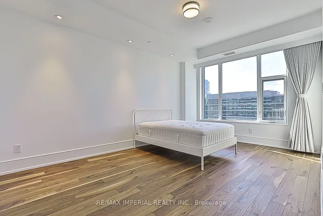 Additional image 28 of 455 Wellington St Unit 910