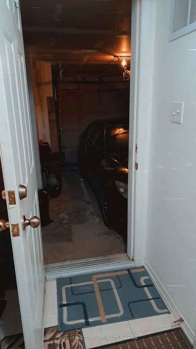 Additional image 21 of 4950 Albina Way Unit 70