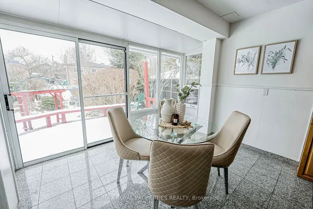 Additional image 15 of 18 Shoreview Dr