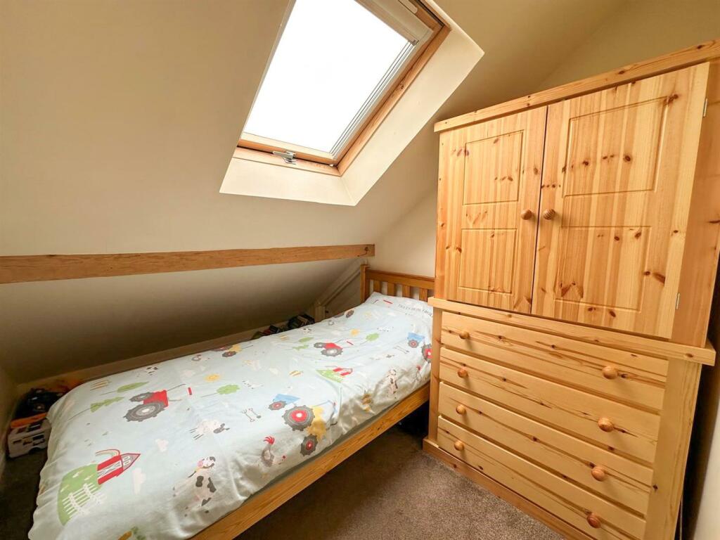 Additional image 19 of Ambleside Avenue, Barnoldswick