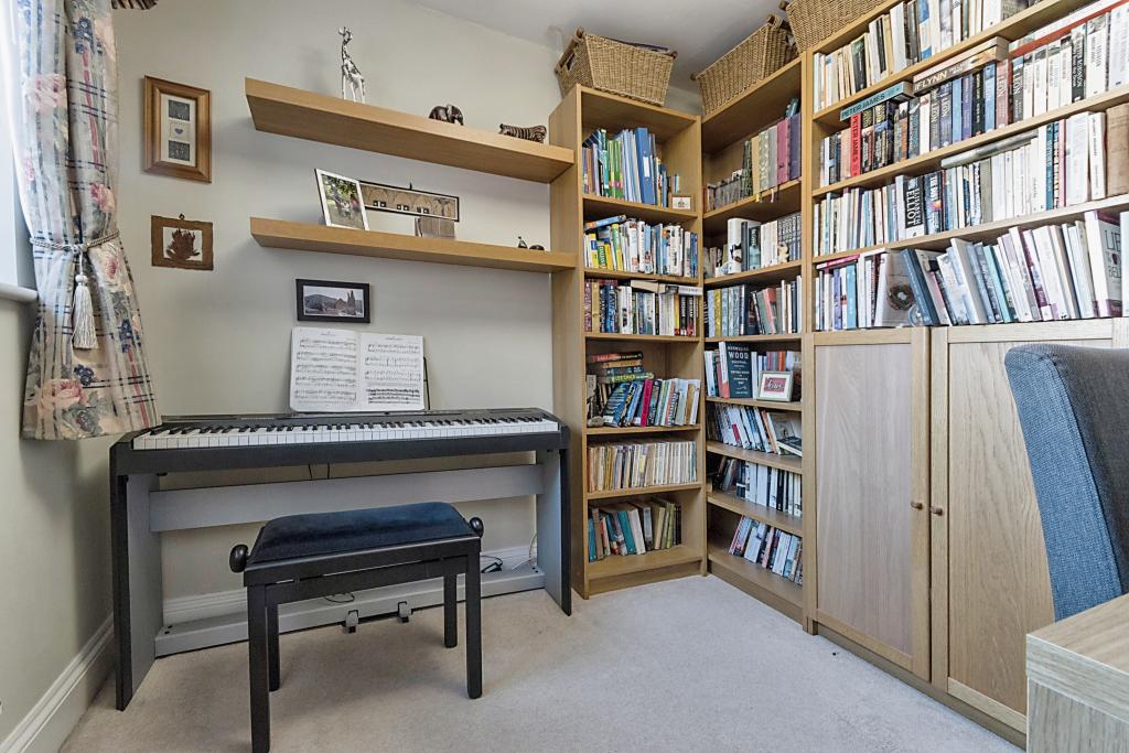 Additional image 28 of Flamingo Close, Hatfield, AL10