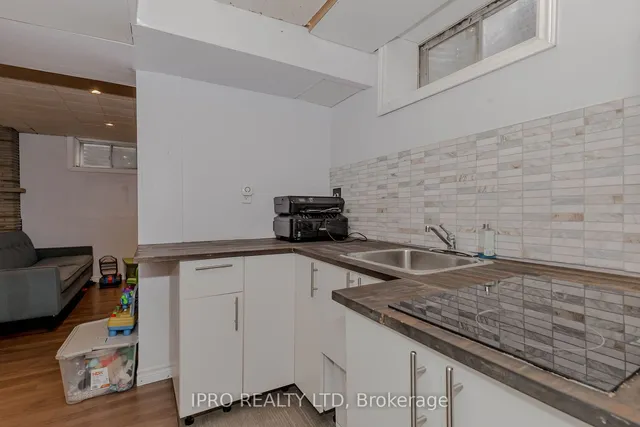 Additional image 31 of 95 Willowridge Rd