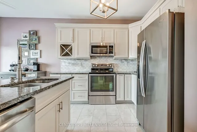 Additional image 6 of 6 Collingwood Ave