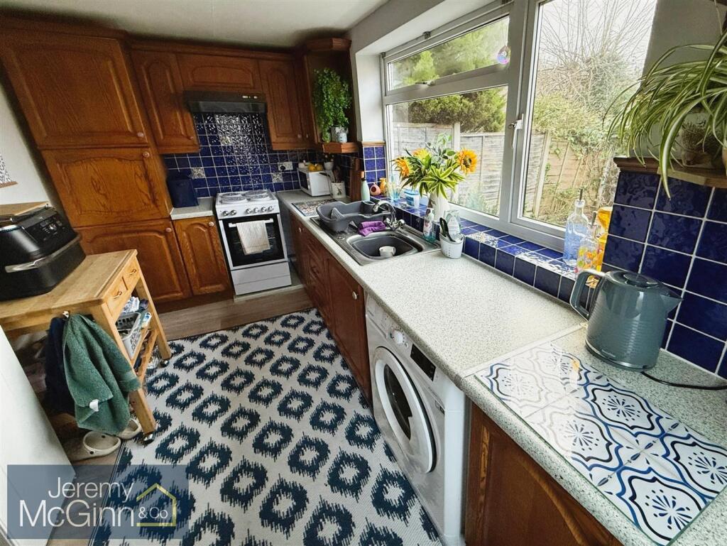 Additional image 12 of Warwick Close, Studley