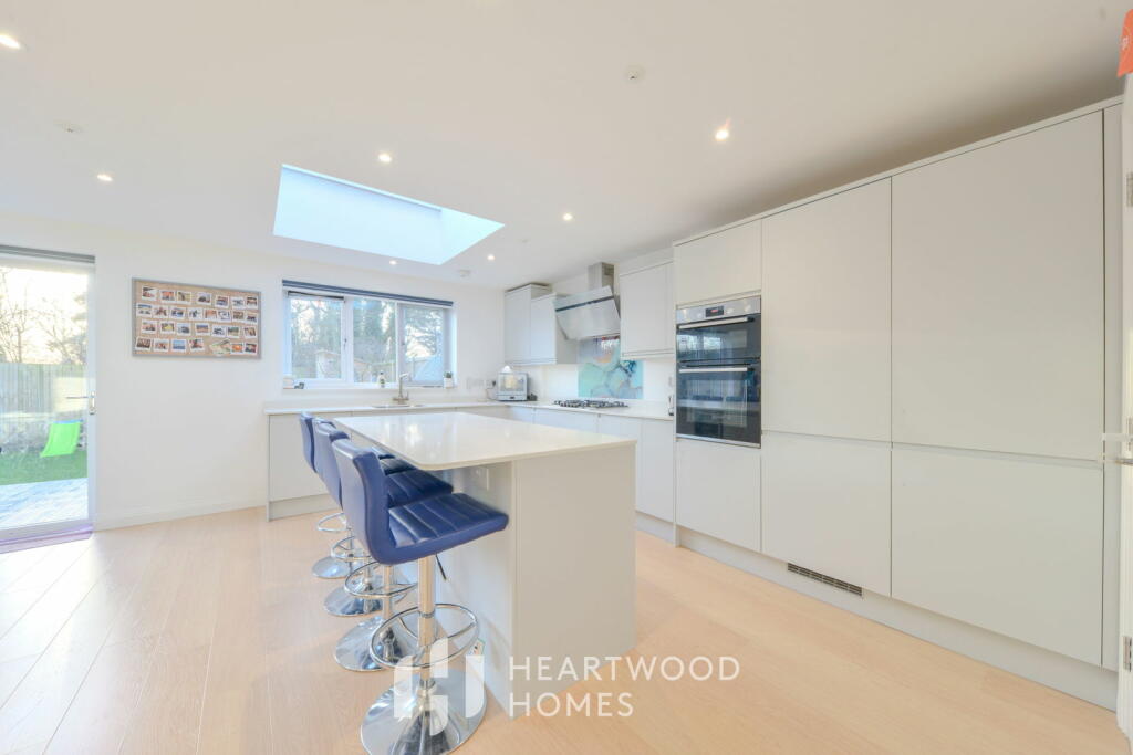 Additional image 8 of Summerfield Close, London Colney, St Albans AL2 1PT