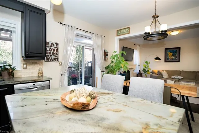 Additional image 18 of 19 Humphrey St