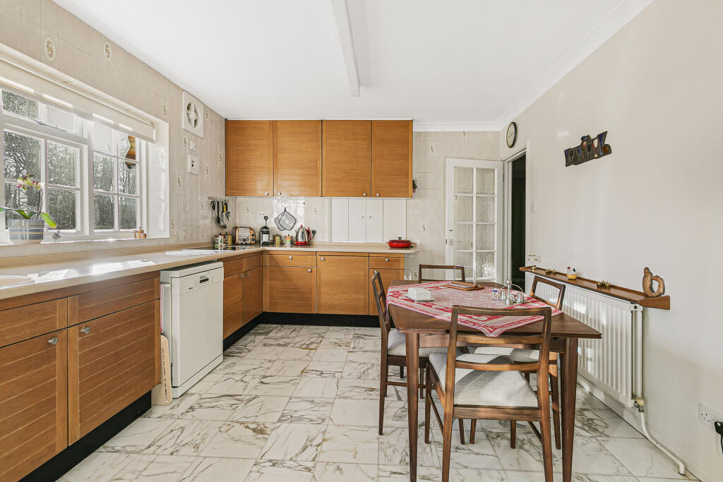 Additional image 7 of Badgers Walk, Tewin, AL6