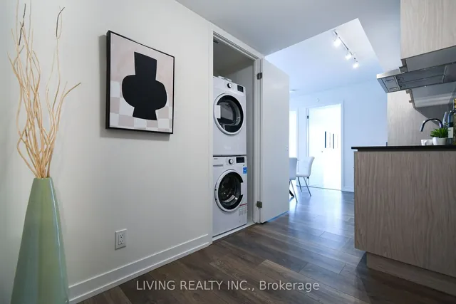 Additional image 4 of 60 Shuter St Unit 2506