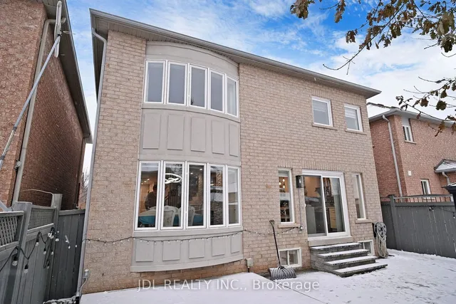 Additional image 38 of 2020 Quinte St