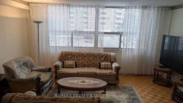 10 Tobermory Dr Unit 315