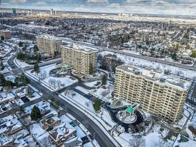 Additional image 46 of 320 Mill St Unit 606