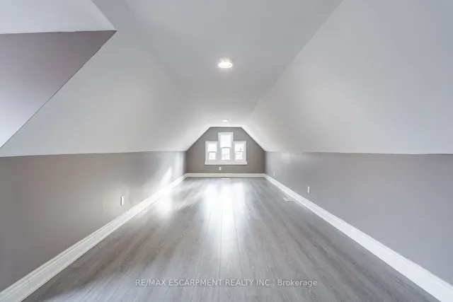 Additional image 25 of 57 Century St