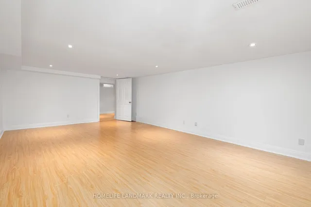 Additional image 12 of 107 Combe Ave