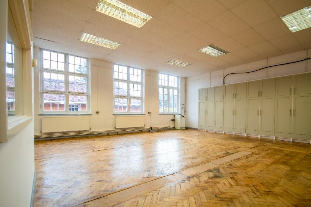 Additional image 17 of Alexander Road, St. Albans, Hertfordshire, AL2