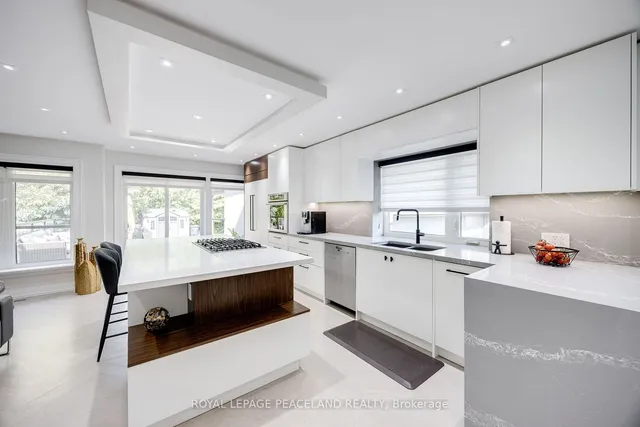 Additional image 4 of 38 Farmcrest Dr