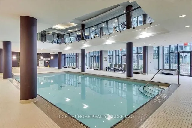 Additional image 9 of 231 Fort York Blvd Unit 1202