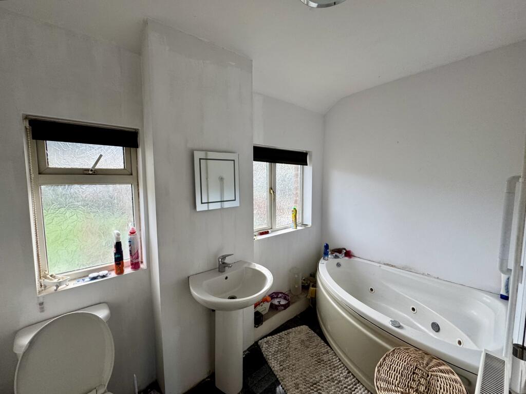 Additional image 3 of Shelfield Road, Kings Heath, Birmingham, B14