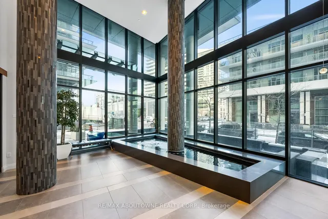 Additional image 4 of 39 Annie Craig Dr Unit 802