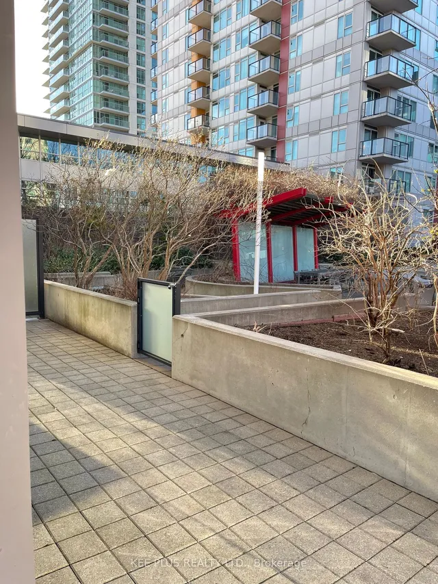 Additional image 8 of 190 Borough Dr Unit 302