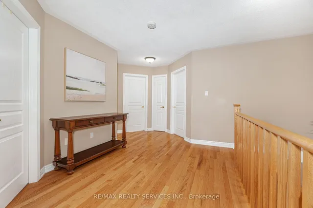 Additional image 13 of 25 Pape Dr