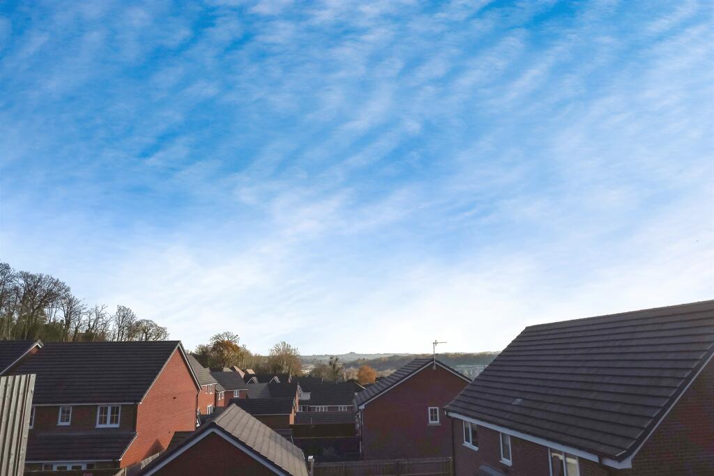 Additional image 14 of Farmhouse Close, Cradley Heath