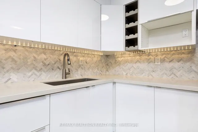 Additional image 6 of 380 Dixon Rd Unit 1805