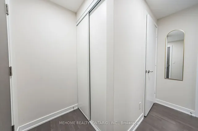 Additional image 12 of 501 St. Clair Ave Unit 315