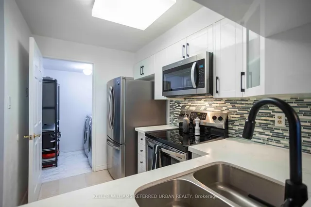 Additional image 14 of 3233 Eglinton Ave Unit 1812