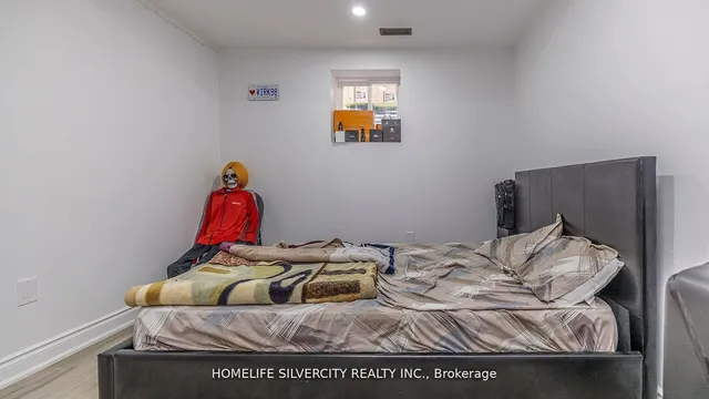 Additional image 36 of 2 Venue Rd