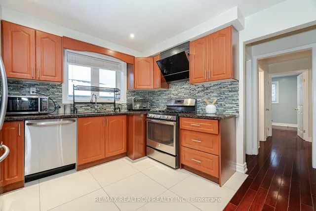 Additional image 14 of 24 Gracemount Cres