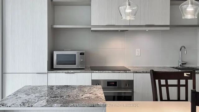 Additional image 10 of 197 Yonge St Unit 1710