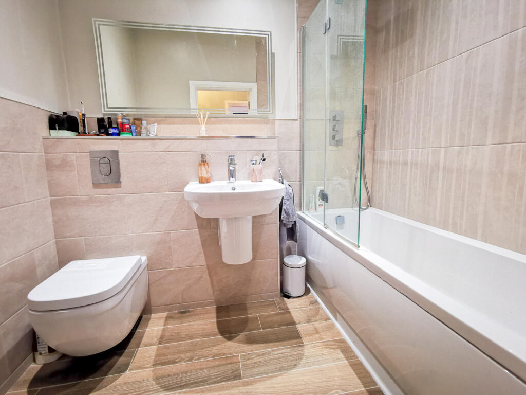 Additional image 9 of The Birches, 47 Azalea Close, St. Albans, Hertfordshire, AL2