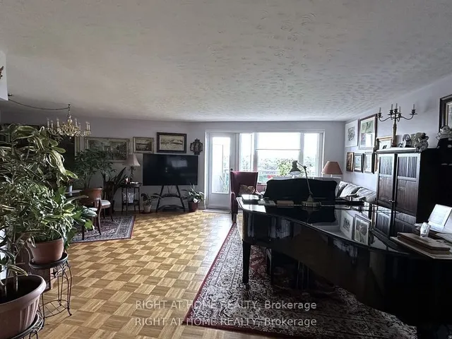 Additional image 4 of 346 The West Mall Unit 603