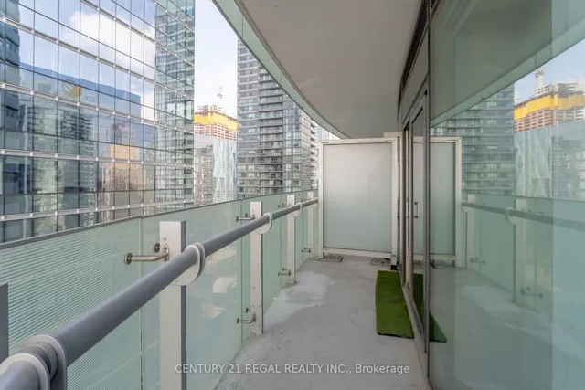 Additional image 29 of 14 York St Unit 3308