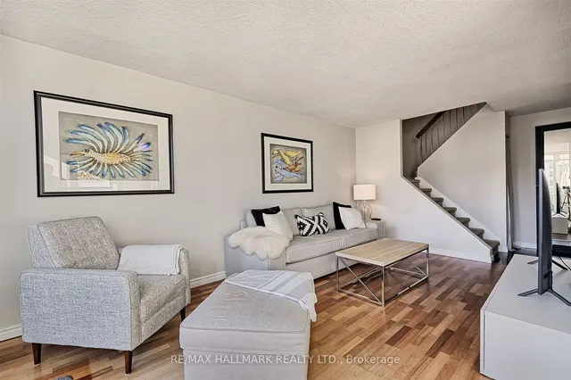 Additional image 10 of 86 gerrard St Unit 8E