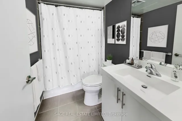 Additional image 6 of 830 Lawrence Ave Unit 505