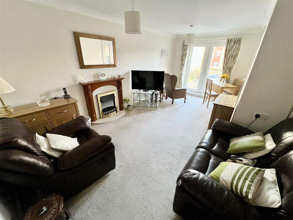 Additional image 6 of Stratford Road, Hall Green, Birmingham