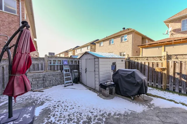 Additional image 39 of 37 Bluffwood Cres